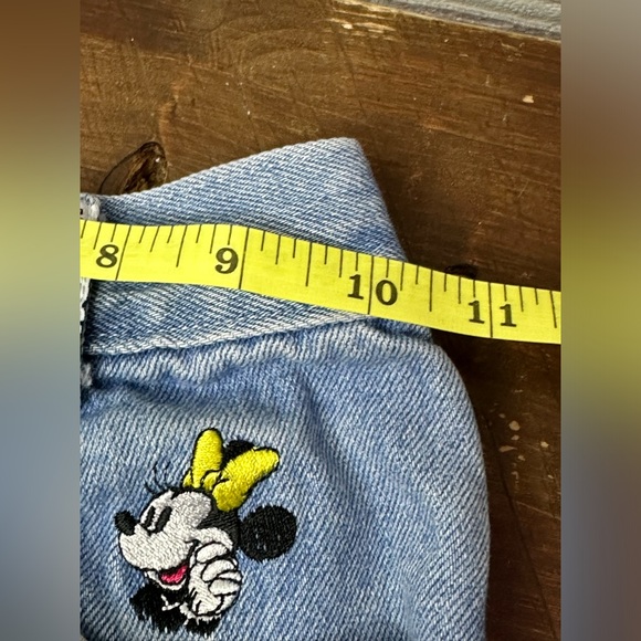 Vintage 90’s Kids Mickey & Co Embroidered Denim Shorts - 0276 - Picture 9 of 10
